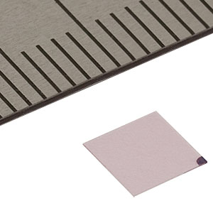WPQ501 - Zero-Order Quarter-Wave Plate, 1550 nm, 5 mm x 5 mm