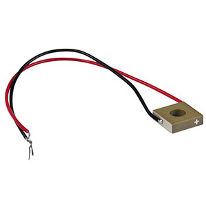 PA4GEH5W - Piezo Chip with Ø3.1 mm Through Hole, 150 V, 2.0 µm Displacement, 7.0 mm × 7.0 mm × 2.0 mm, Pre-Attached Wires