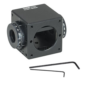 CCM1-B4ER - Clamping 4-Port Prism/Mirror 30 mm Cage Cube, 2 Rotation Mounts @ 180°, 8-32 Tap