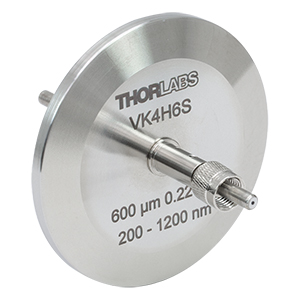 VK4H6S - Fiber Feedthrough for KF40 Flange, High OH,  Ø600 µm Core, 200 - 1200 nm, 0.22 NA, SMA